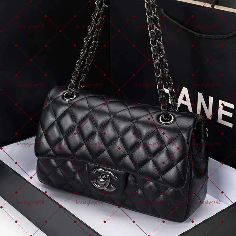 10A Top Designer Handbag Shouder Chain Bag Cutch Fap Totes Bags Waet Check Veour Thread C Purse Doube Letters Soid Hasp Waist Square Stripes Women BAG fac