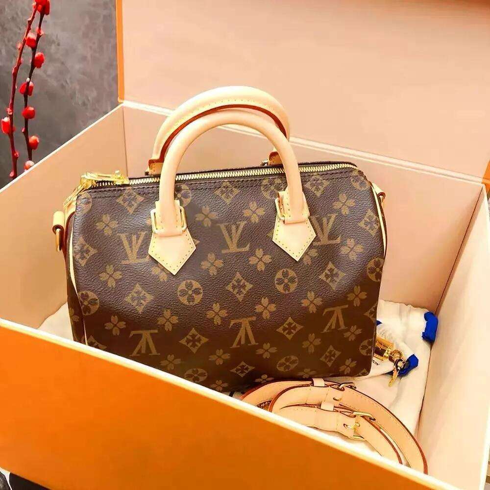 Designer Brand Women Bags Leather Handbags wallet Oxidize Shoulder bag Crossbody Handbag Purse With Shoulders Strap and key lock 16 20 25 30cm