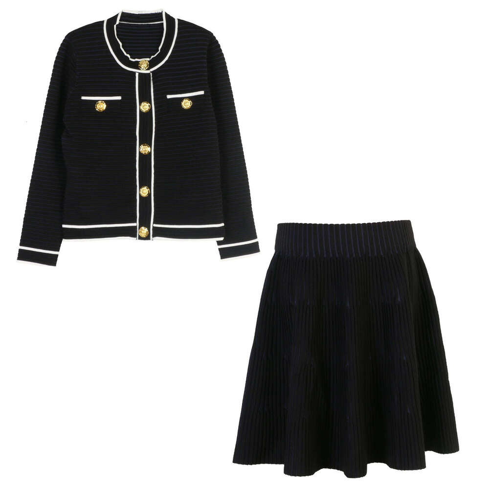2026 Autumn/Winter New Knitted Cardigan Women's Round Neck Color blocked Slimming Style Women's Short Skirt Set
