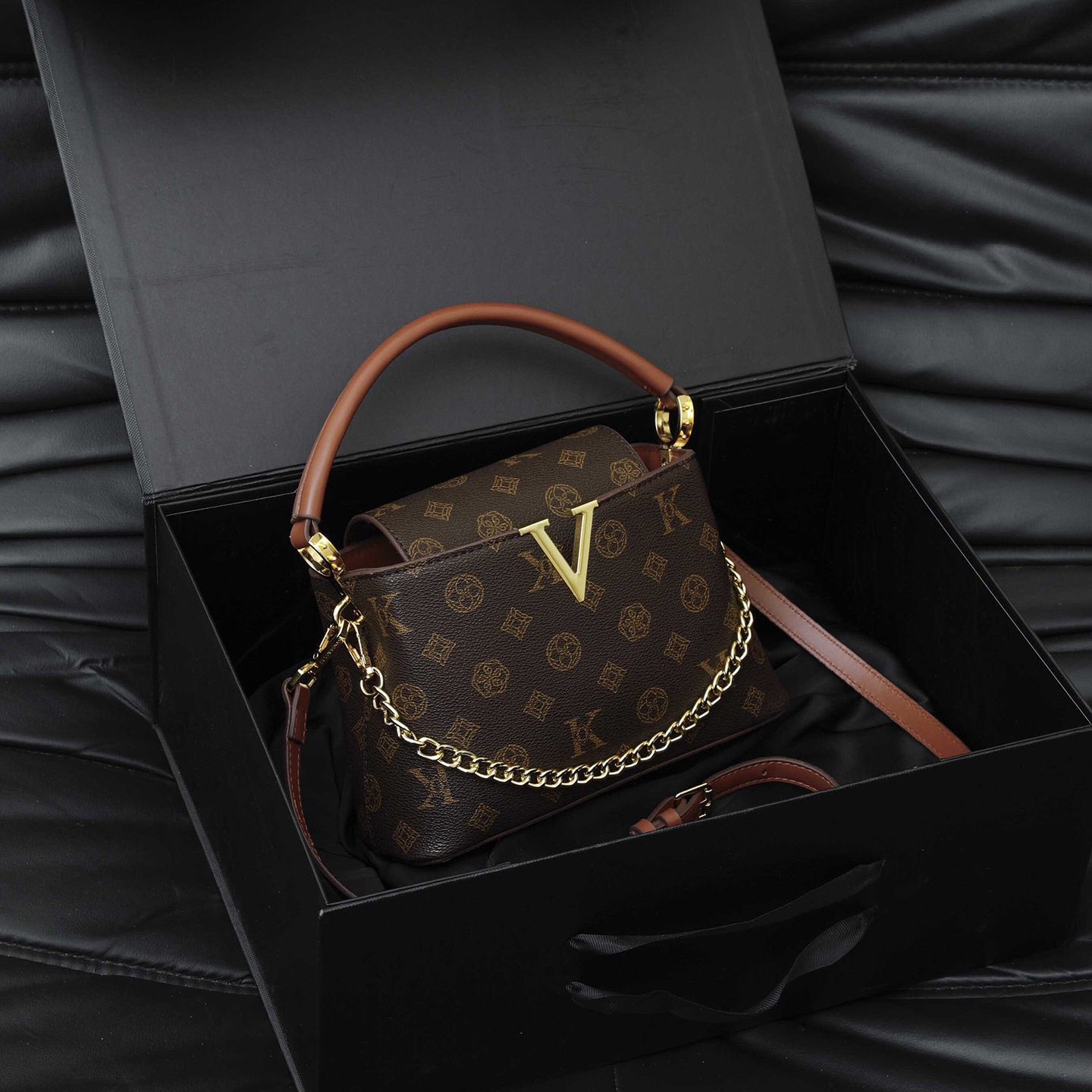 new Free delivery shoulder bag Fashionable and casual commuting women's bag single shoulder crossbody handbag