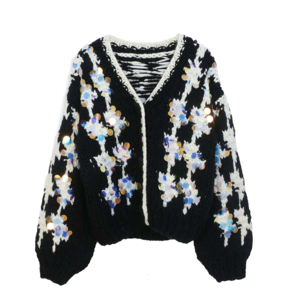 2026 French Fashion Autumn/Winter New Women's Color blocked Knitted Cardigan Loose Lazy Sweater