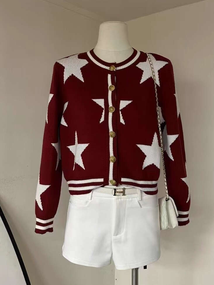 2026 autumn and winter new style elegant color block knitted women's high-end anti-aging cardigan