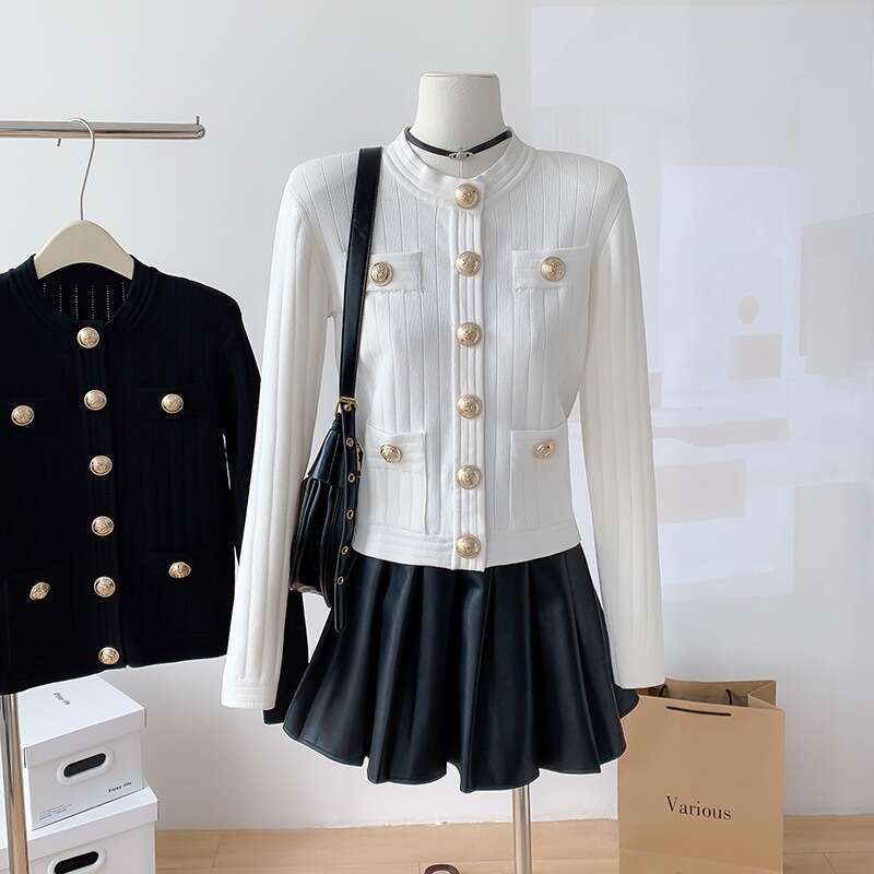 French social style metal buckle knitted cardigan with double pockets design top for autumn slim fit women 2026