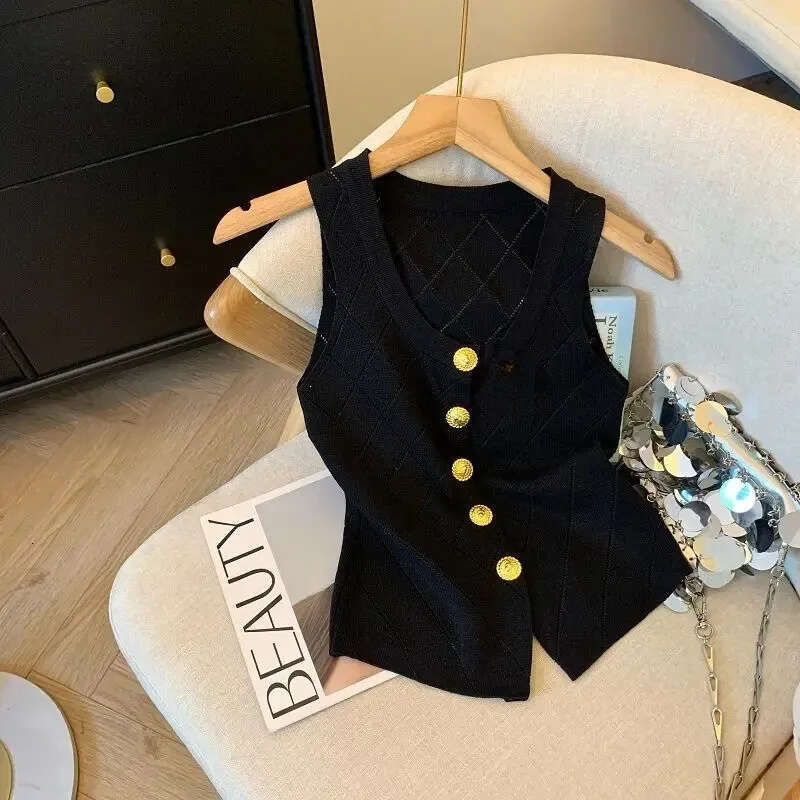 Fashionable retro elegant chic hollow button knit vest summer V-neck sleeveless slim fit women's clothing