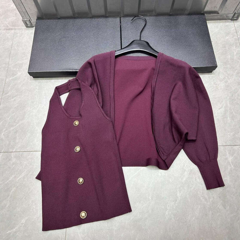 2026 autumn new knitted sleeveless single breasted vest long sleeved cardigan women's two-piece set