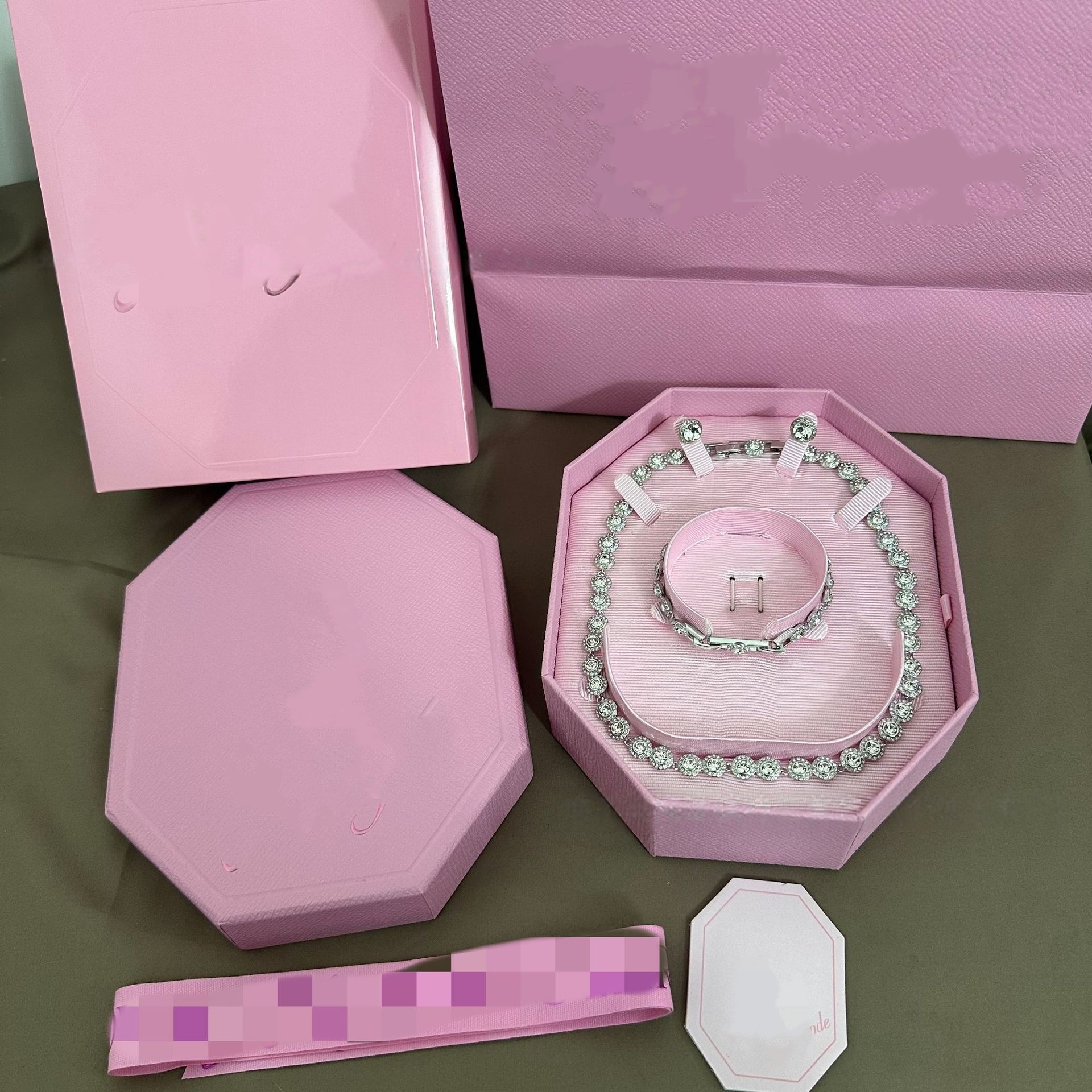 Designer Jewelry Set With Pink Box Rhinestone Necklace Bracelet Earrings Sets Adjustable Jewelry Christmas Valentine's Day Gifts