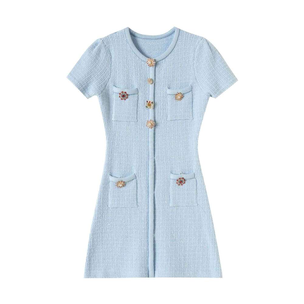 2026 autumn new elegant social exquisite style rhinestone buckle design feeling hazy blue knitted short skirt