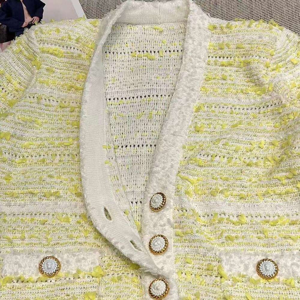 2026 autumn and winter new designer V-neck French social tweed knitted cardigan women's coat women's clothing