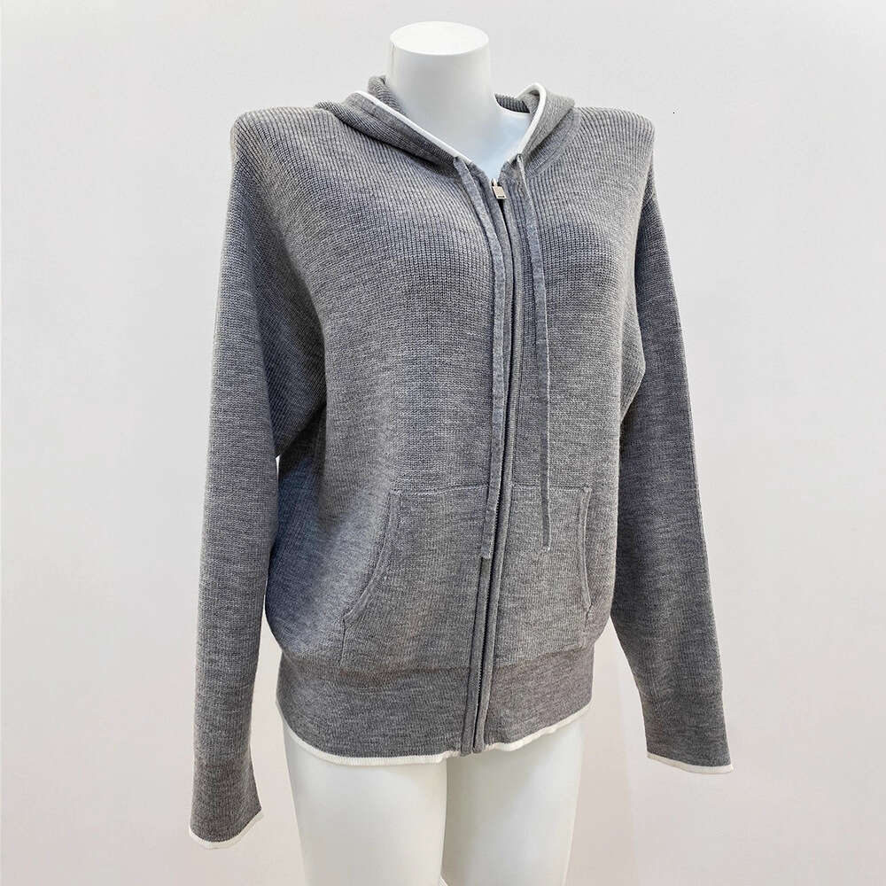 2026 autumn and winter new color blocked zipper hooded neutral casual sports knitted cardigan jacket