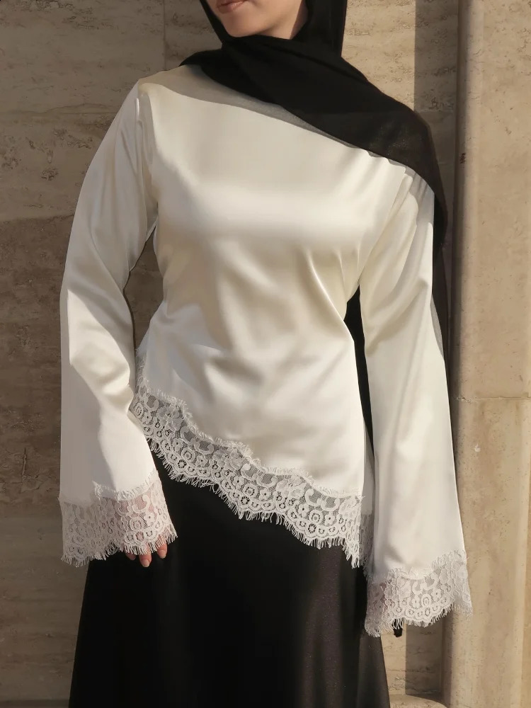 2026 Spring Floral Lace Patchwork Satin Shirt For Women Oneck Long Flare Sleeve Blouse Lady High Street Chic Irregular Tops 260208