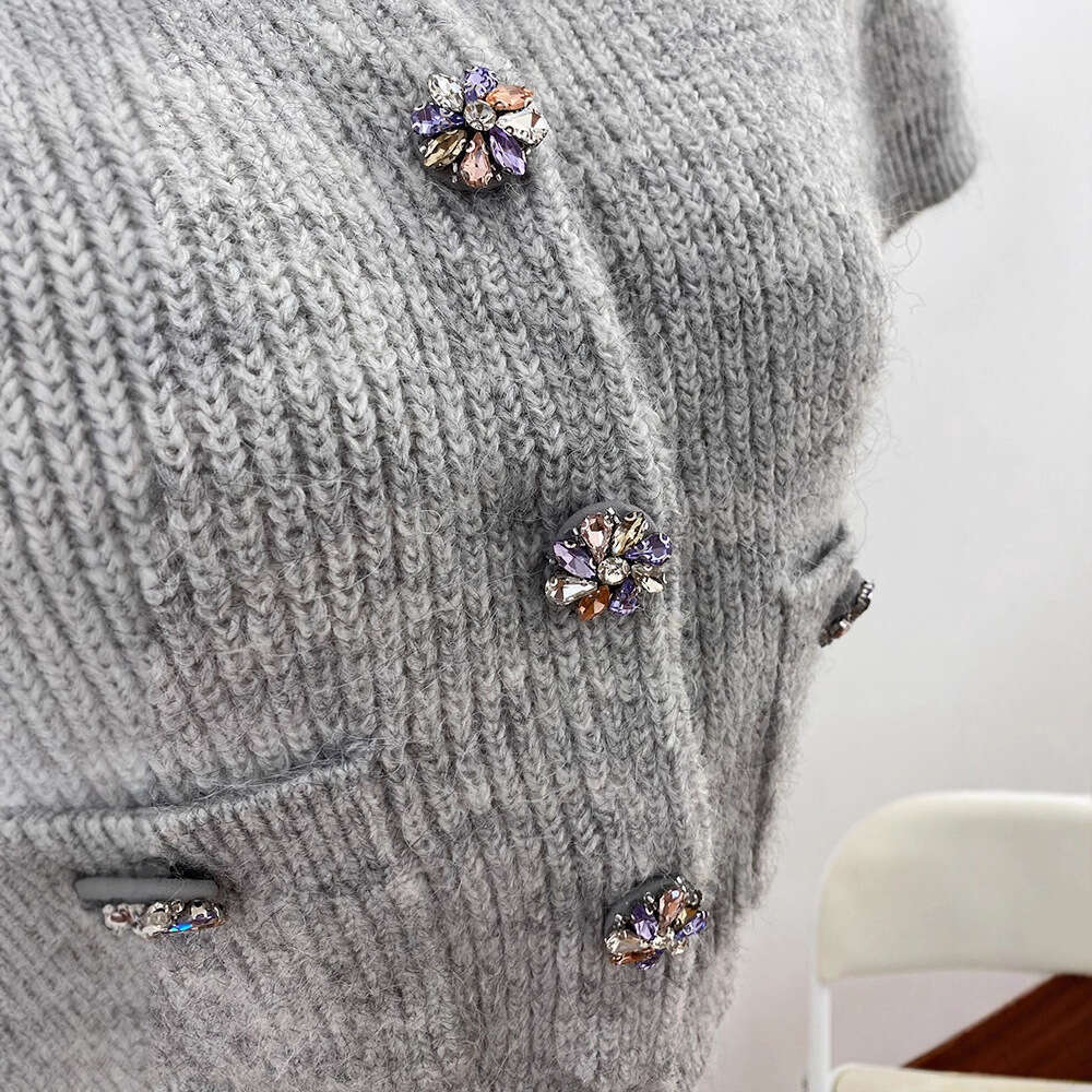 2026 Autumn/Winter New Alpaca Hair Colored Water Diamond Round Neck Dalang Knitted Women's Cardigan