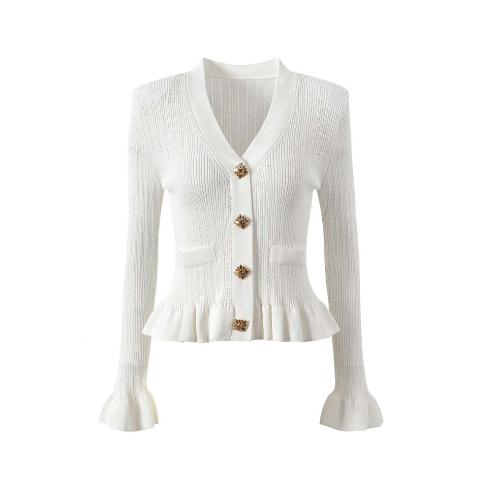 2026 style French V-neck rhinestone button pleated bell sleeves slim knit sweater cardigan short jacket early autumn