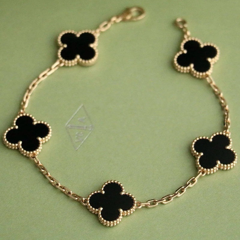 Classic Lucky Four-leaf Clover Bracelet Designer Brand Bracelet 18K Gold Luxury Bracelet for Women Mother-of-Pearl Bracelet