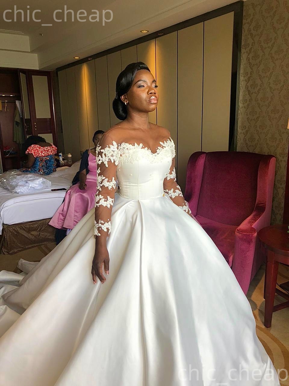 African Aso Ebi 2026 Ivory Ball Gown Wedding Dress Appliques Pearls Sheer Neck Full Sleeves Satin Elegant Bridal Gowns Dresses ZJ2334
