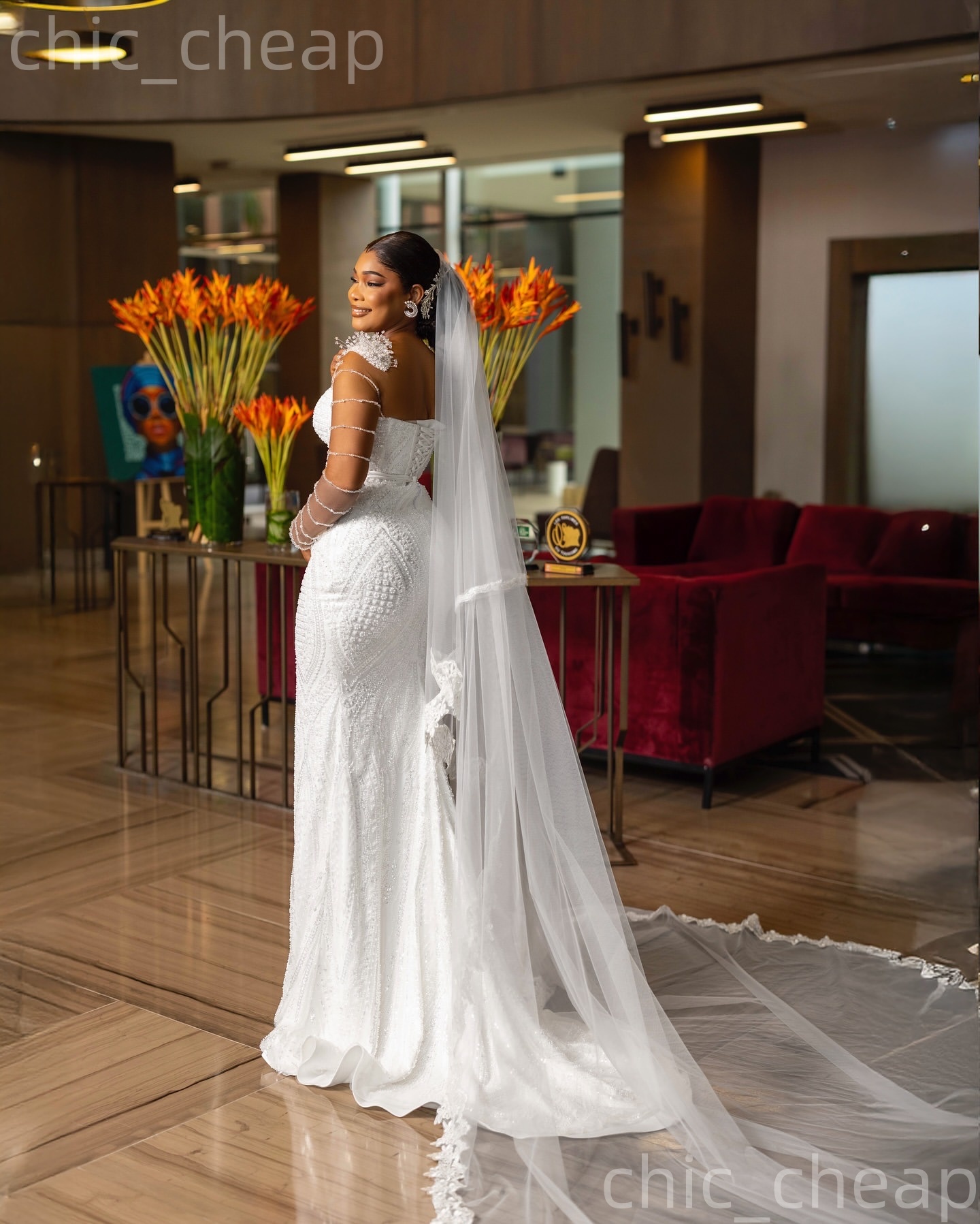 African Aso Ebi 2026 Ivory Breathtaking Mermaid Wedding Dress Beaded Appliques Sheer Neck Sequined Vintage Charming Bridal Gowns Dresses ZJ2331