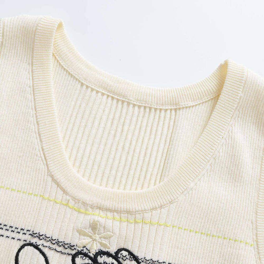 2026 Spring/Summer New Style Small Fish C-shaped Jacquard Multi functional Slimming Striped Knitted Tank Top for Women