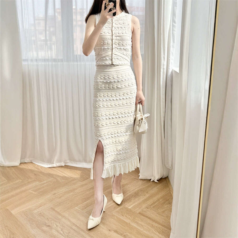 2026 Spring/Summer New Women's Style Elegant Hollow Jacquard Knitted Tank Top Split Skirt Two Piece Set
