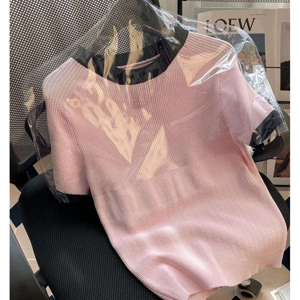 2026 Summer New Fashionable Round Neck Short Sleeve Women's Color blocked Top Button Flower Knitted Versatile