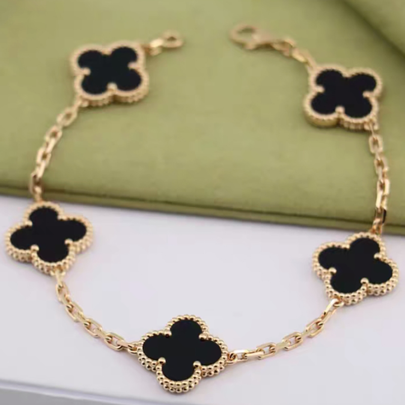 Four Leaf Clover Bracelet Women Luxury Brand Design Bracelet Mother of Pearl Bracelet Classic Designer Jewelry