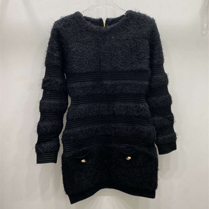 Autumn slim fit fashionable niche women's knitted dress 2026 winter sexy women's dress