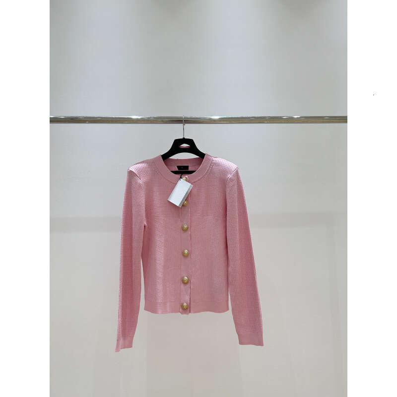 2026 New Designer's Top 100 Round Neck Pattern Knitted Long Sleeve Top with Metal Buckle Skirt