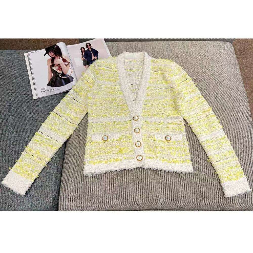 2026 autumn and winter new designer V-neck French social tweed knitted cardigan women's coat women's clothing