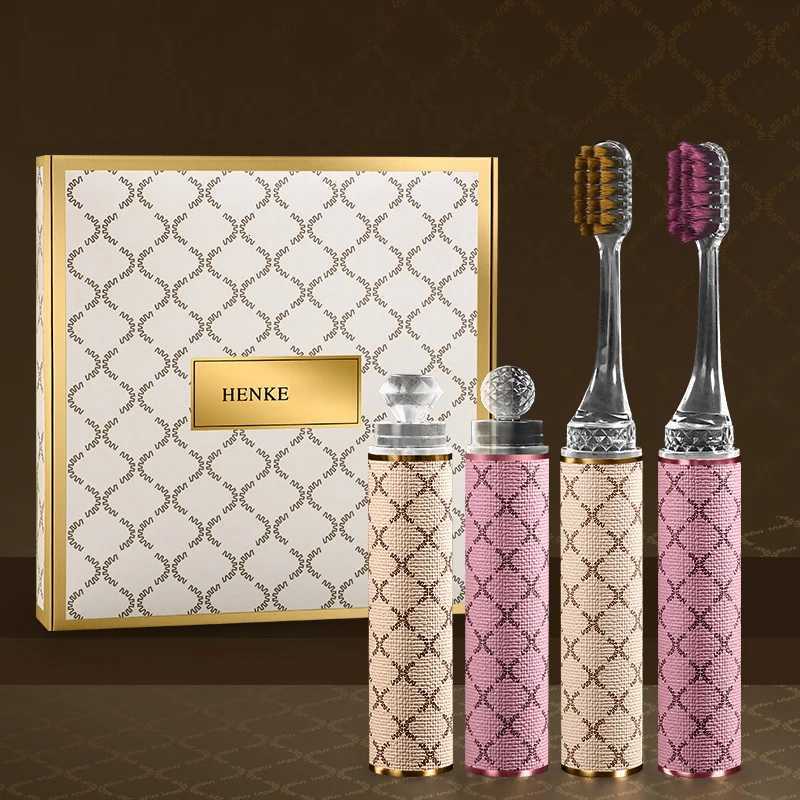 4PCS/BOX Platinum Lipstick Toothbrush Highly Efficient Cleaning Ultra Soft Comfortable Bristles Travel Portable Home Cleaning LuT260212