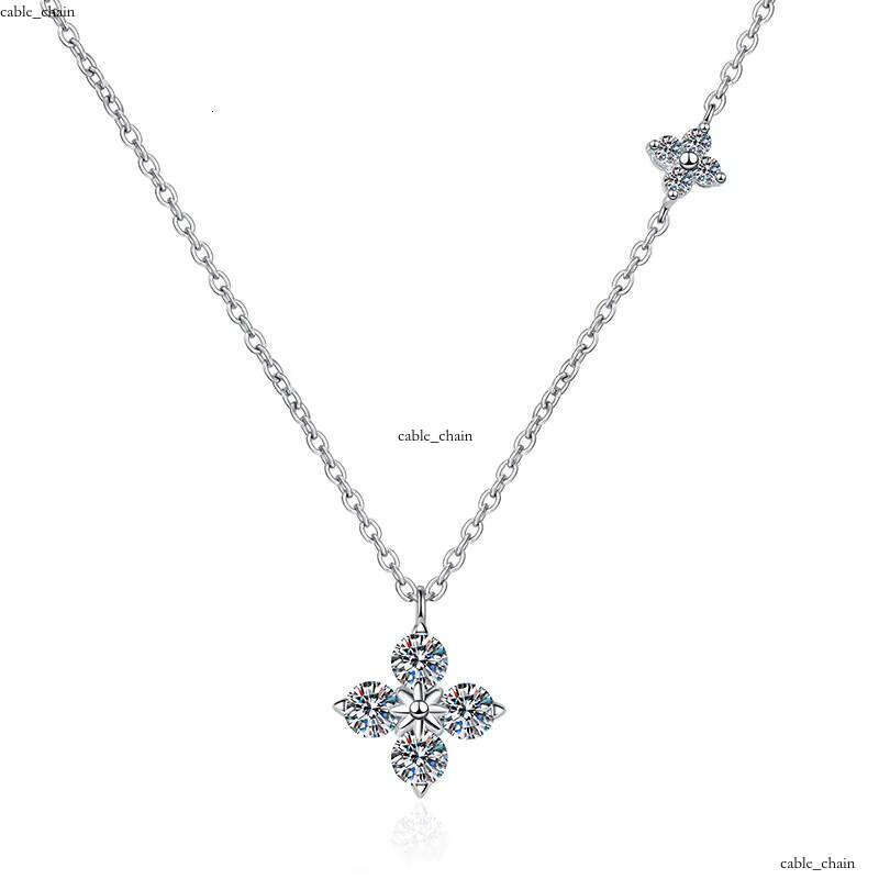 High-end Feeling Clover Chalcedony Flower Pendant S925 Sterling Silver Necklace Women's Wedding Jewelry Gift