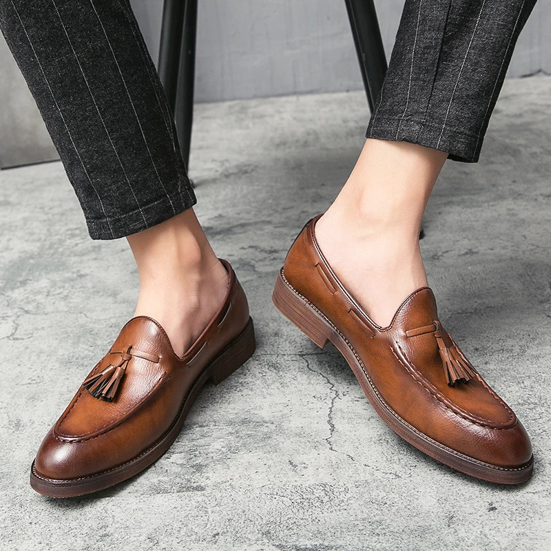 Classic Mens Dress Shoes High Quality Office Leather For Men Tassel Social Casual Business Loafers 260126