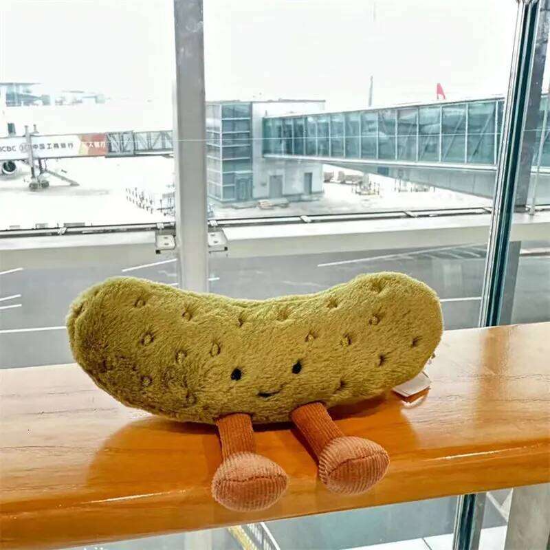 2026 New Cute Pickle Fun Stuffed Plush Toys Comfort Soothing Doll Exquisite Ornament Pillow Home Decorations Kawaii Girl Surprise Gi 26Y0212