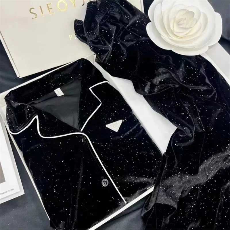 Women's Velvet Pajama Set - Sparkling Glitter, Contrast Piping, Comfortable Loungewear for All SeasonsT260212
