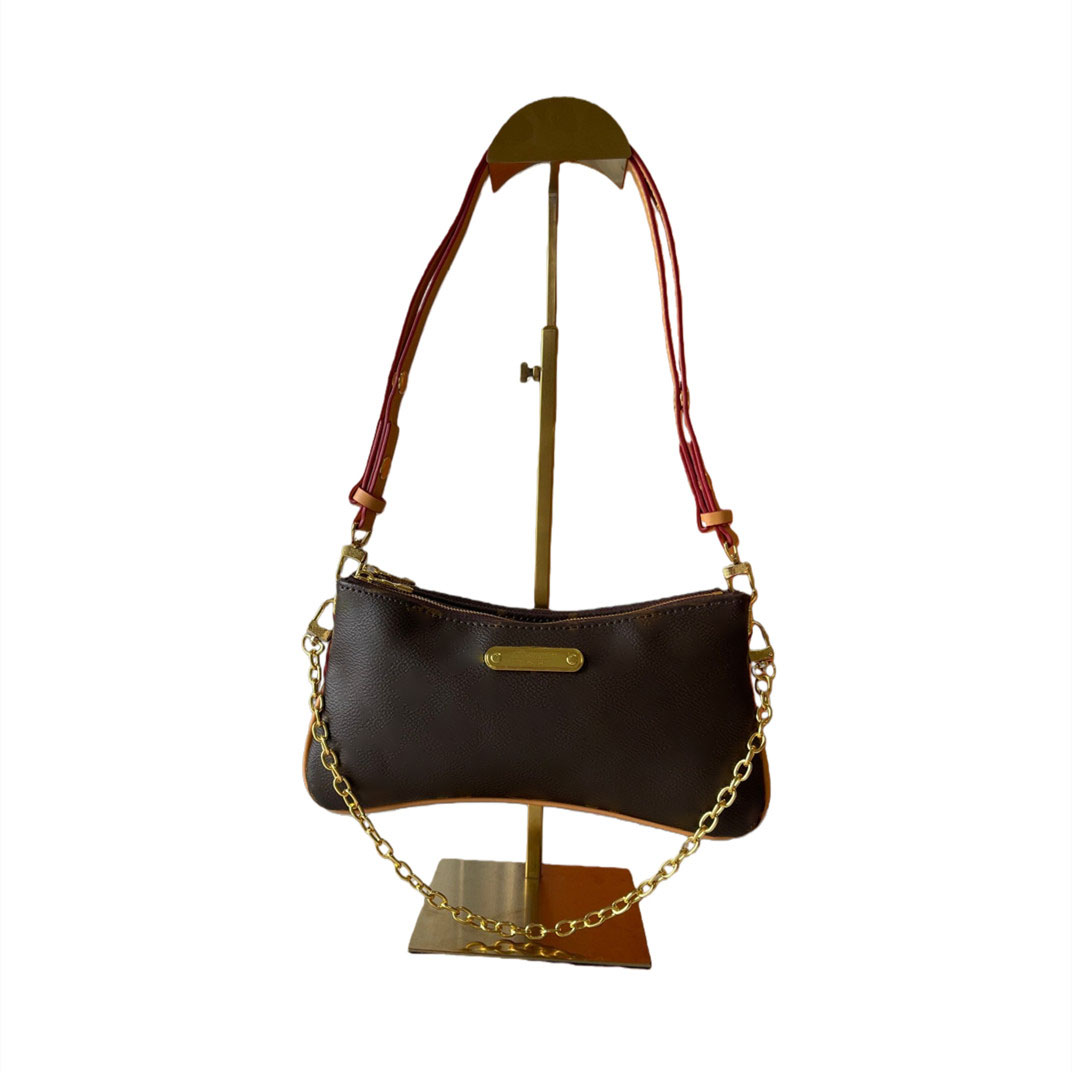 Designer Woman Reticule Underarm Bag Shoulder Bags Handbag with leather strap and chain for Girls
