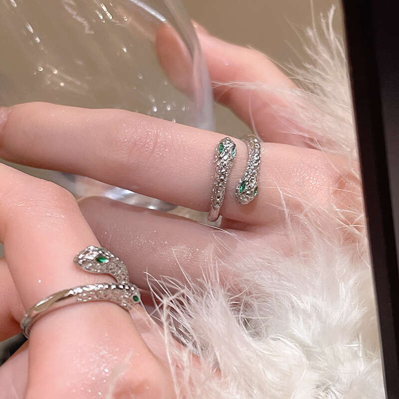 High-End Sparkling Diamond Ring Light Luxury Double-Headed Snake Index Finger Ring Zodiac Trendy Girl's Jewelry