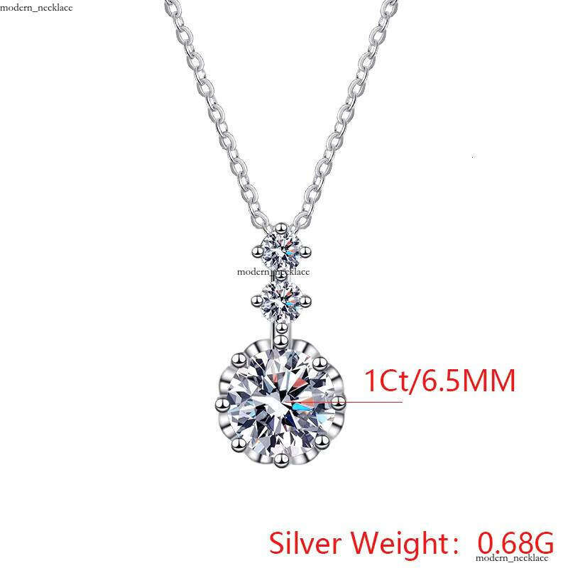 Premium Six-Prong VVS Moissanite Pendant Women's Fashion Simple 925 Silver Jewelry VVS1 Inlaid Stone Necklace