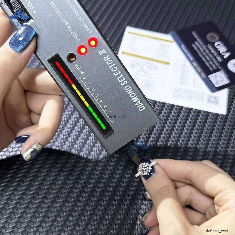 Wholesale Price 925 Silver Solitaire Platinum Plated 8mm D VVS 2ct Silicon Stone VVS Moissanite Semi-Paved Gemstone Ring