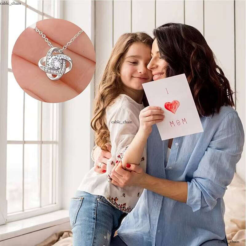 Hot Sale Custom 925 Silver Heart Knot Pendant VVS Moissanite Mother's Day Fashion Jewelry Necklace for Mom