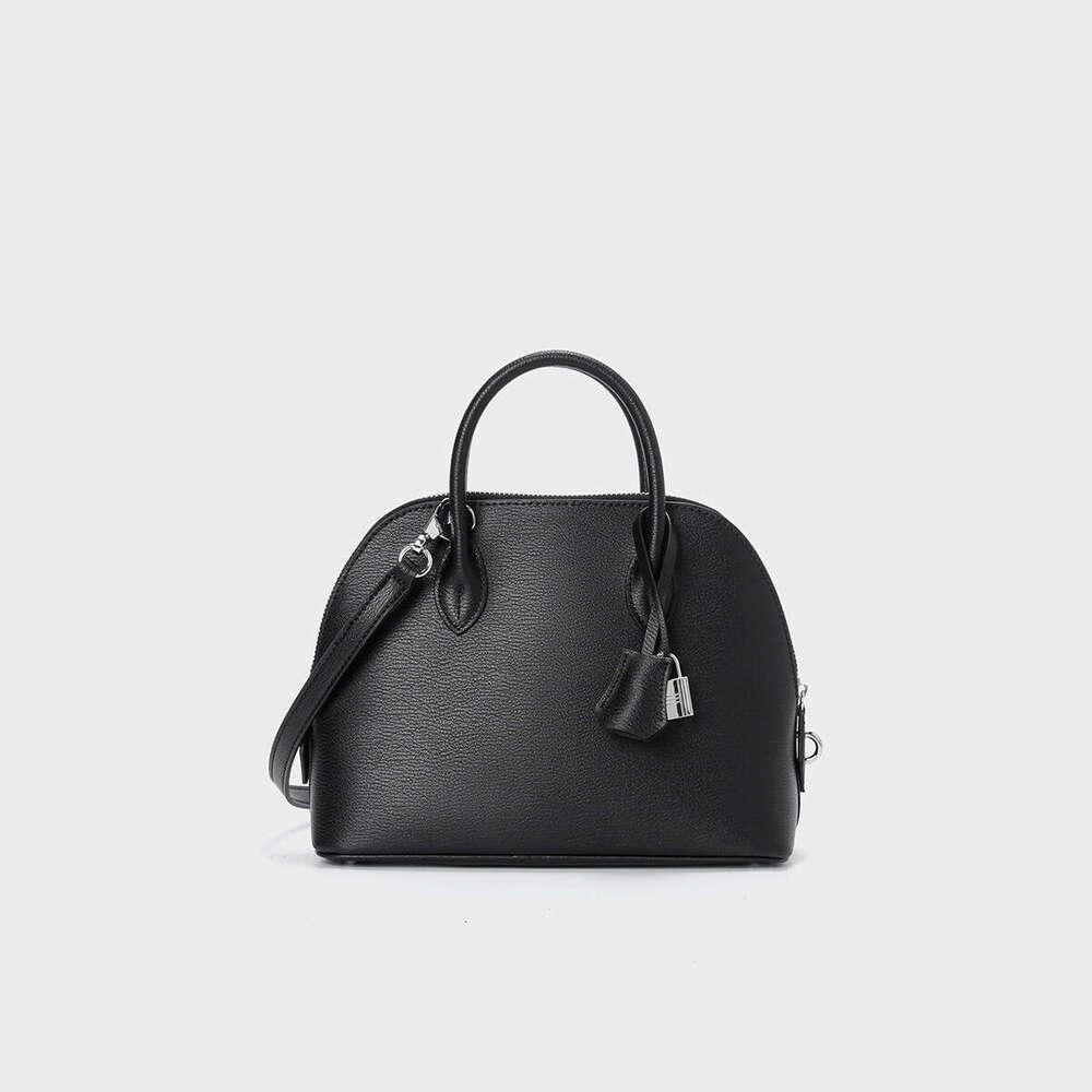 Luxury Shoulder Bags Genuine Leather Shell For Women New Model Light Luxury With A High End Feel Niche Handbag Crossbody Bowling Bag SENYY