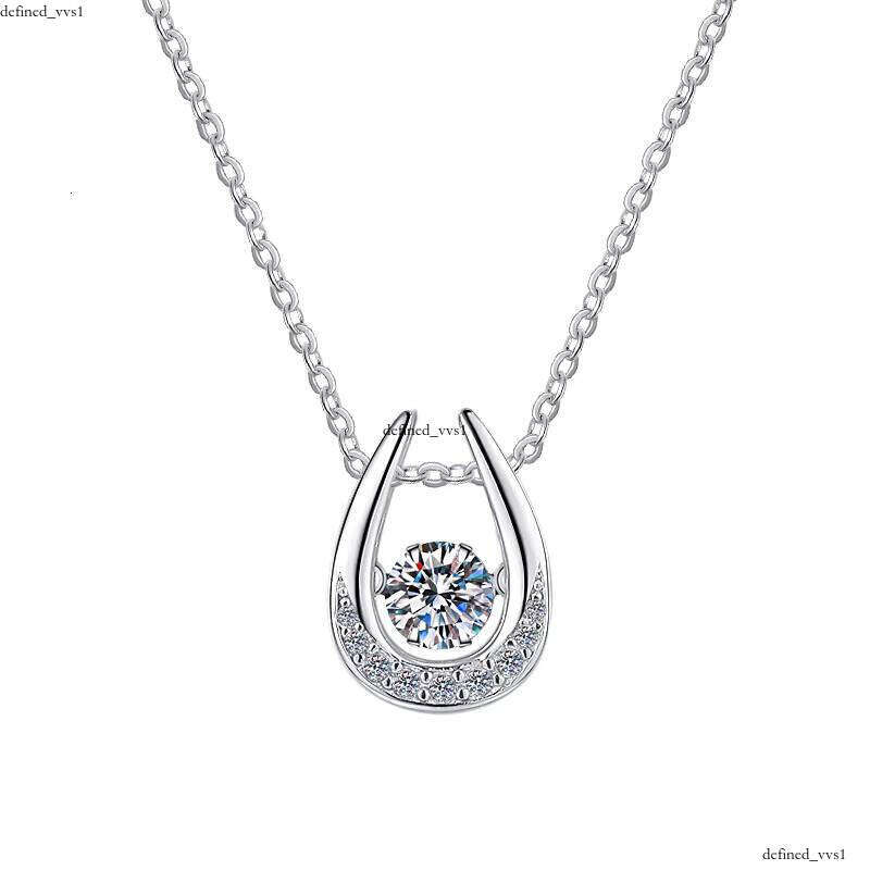 Premium Horseshoe Fashion VVs1 Diamond Chalcedony S925 Sterling Silver Pendant Necklace Women's Jewelry Ladies' Gift