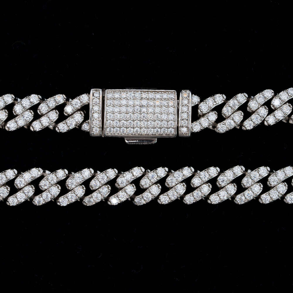 VVS Moissanite Miami Men's 925 Sterling Silver Chalcedony Cuban Chain Bracelet