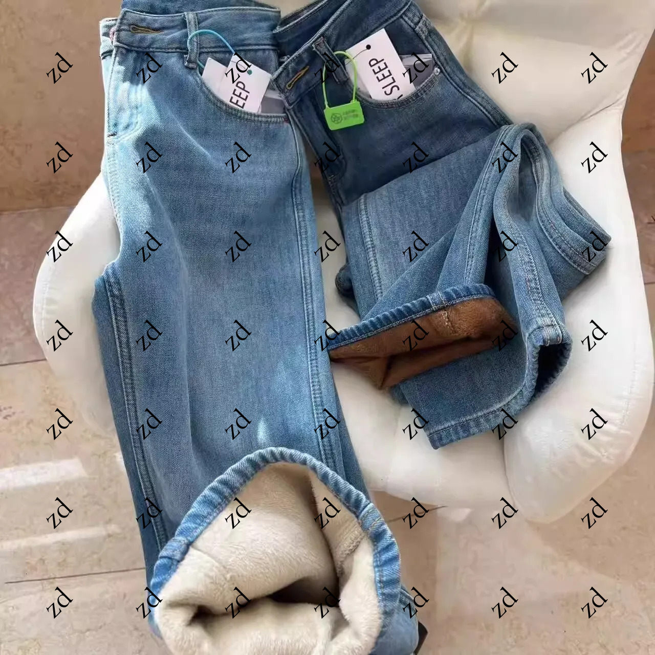 Blue Fleece-Lined Loose Straight Jeans for Women, New Autumn and Winter High-Waisted Slimming Draped Versatile Wide-Leg Pants A9829