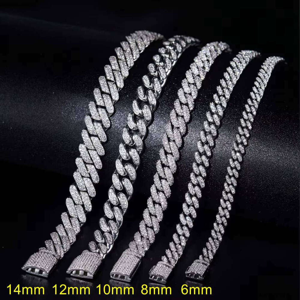 VVS Moissanite Miami Men's 925 Sterling Silver Chalcedony Cuban Chain Bracelet