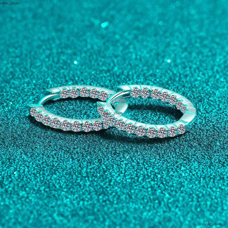 Manufacturer Wholesale 0.9 CT VVS Moissanite Round Cut Sterling Silver 925 Fashion Exquisite Women's Earrings