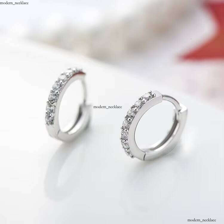 Best Gift Women's S925 Silver Hoop Silicon Stone VVS Moissanite Stud Earrings Jewelry