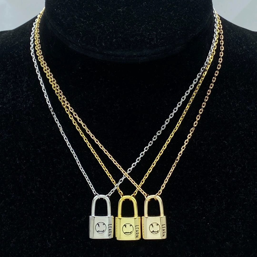 Lock pendant necklace Women Designer necklace Lock Necklaces 18K Titanium Steel Gold Plated Mens Women Necklaces Jewelry gift