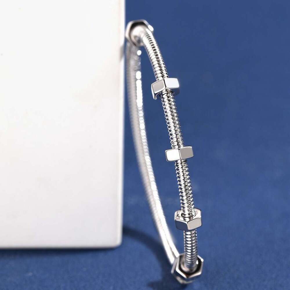 Classic Titanium Steel Screw Bracelet Couple's Hexagon Bracelet Fashion Designer Bracelet