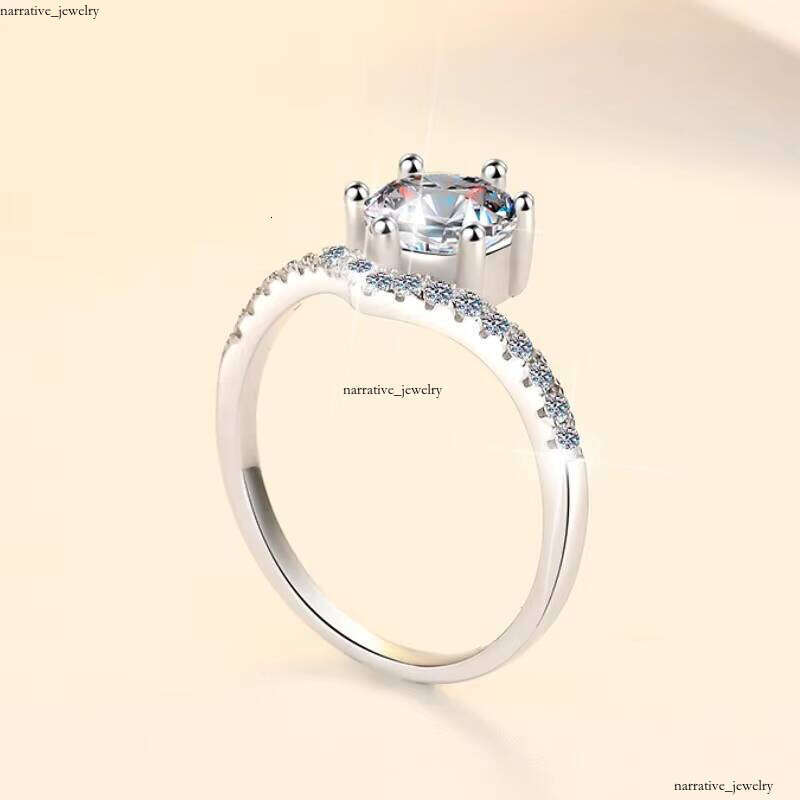Boutique Jewelry Wholesale fashion S925 Sterling Silver Wedding VVS Moissanite Ring Silicon Stone