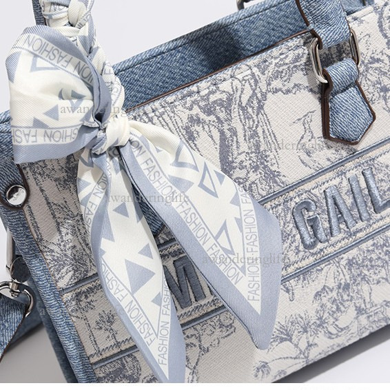 2026 Advanced Luxury Texture Letter Embroidered Handbag Fashion Small Square Bag Women's New Denim Splicing Single Shoulder Crossbody Bag Shoppin