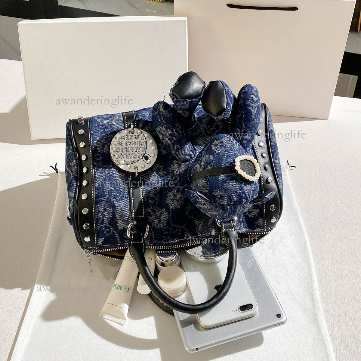 2026 Luxury New Retro Boston Bag High-end Commuting Denim Women's Shoulder Bag Fashionable Versatile Mini Rivet Student Casual Bag Trendy Pendant