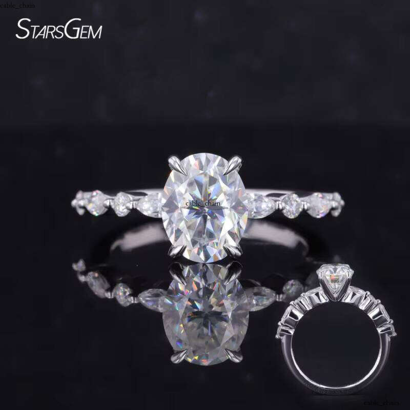 Created Gold HPHT CVD Oval Brilliant Cut 3ct Lab Grown VVS Moissanite Ring