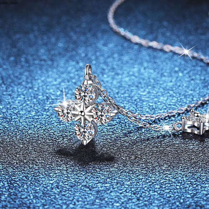 S925 Sterling Silver Necklace VVS Moissanite Diamond Pendant High-end Feel Four-leaf Clover Clavicle Chain Manufacturer Wholesale